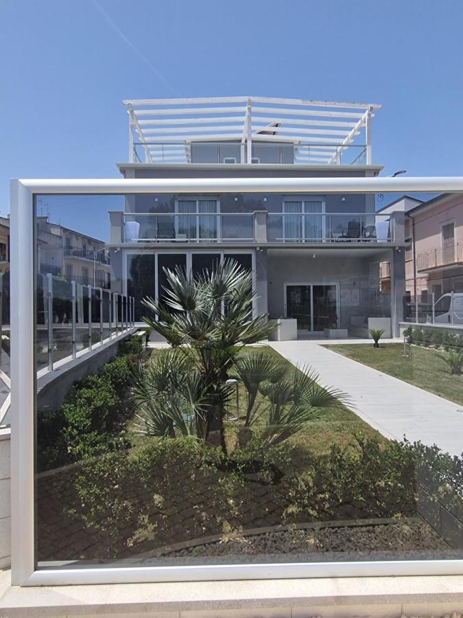 Hotel Luxury House Villapiana Exteriér fotografie